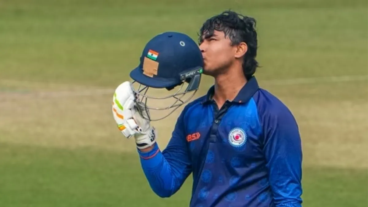 वैभव सूर्यवंशी का धमाका: 36 गेंदों में शतक जड़कर बनाया इतिहास, लेकिन चूक गए विश्व रिकॉर्ड से