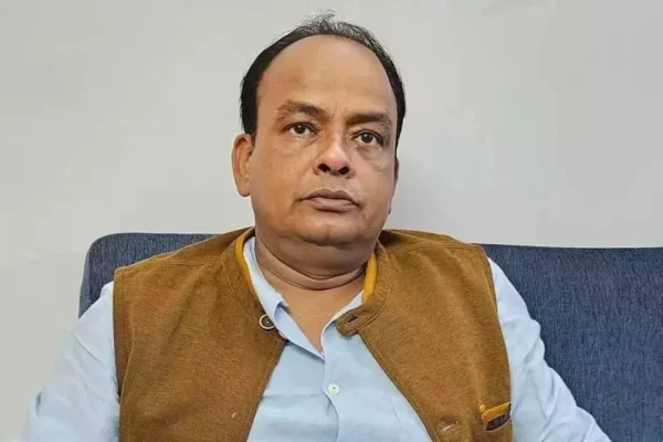 एम्बुलेंस खराब होने से महिला की मौत पर सियासत तेज, इरफान अंसारी का बाबूलाल मरांडी पर पलटवार