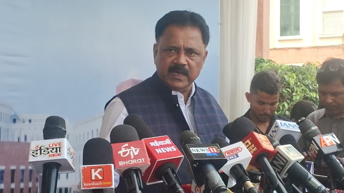 गिरिडीह में पूर्व जिला परिषद अध्यक्ष राकेश महतो की हत्या, जंगल में अधजली लाश मिलने से सनसनी