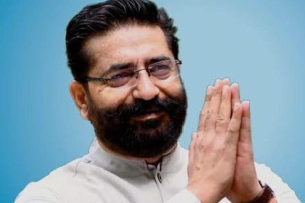 देहरादून में दिनदहाड़े गैंगस्टर विक्रम शर्मा की गोली मारकर हत्या, जिम से निकलते ही बरसाईं गोलियां