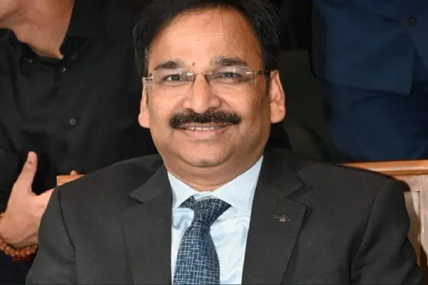 रांची कोर्ट में पेशी के दौरान IAS विनय चौबे की फाइल फोटो