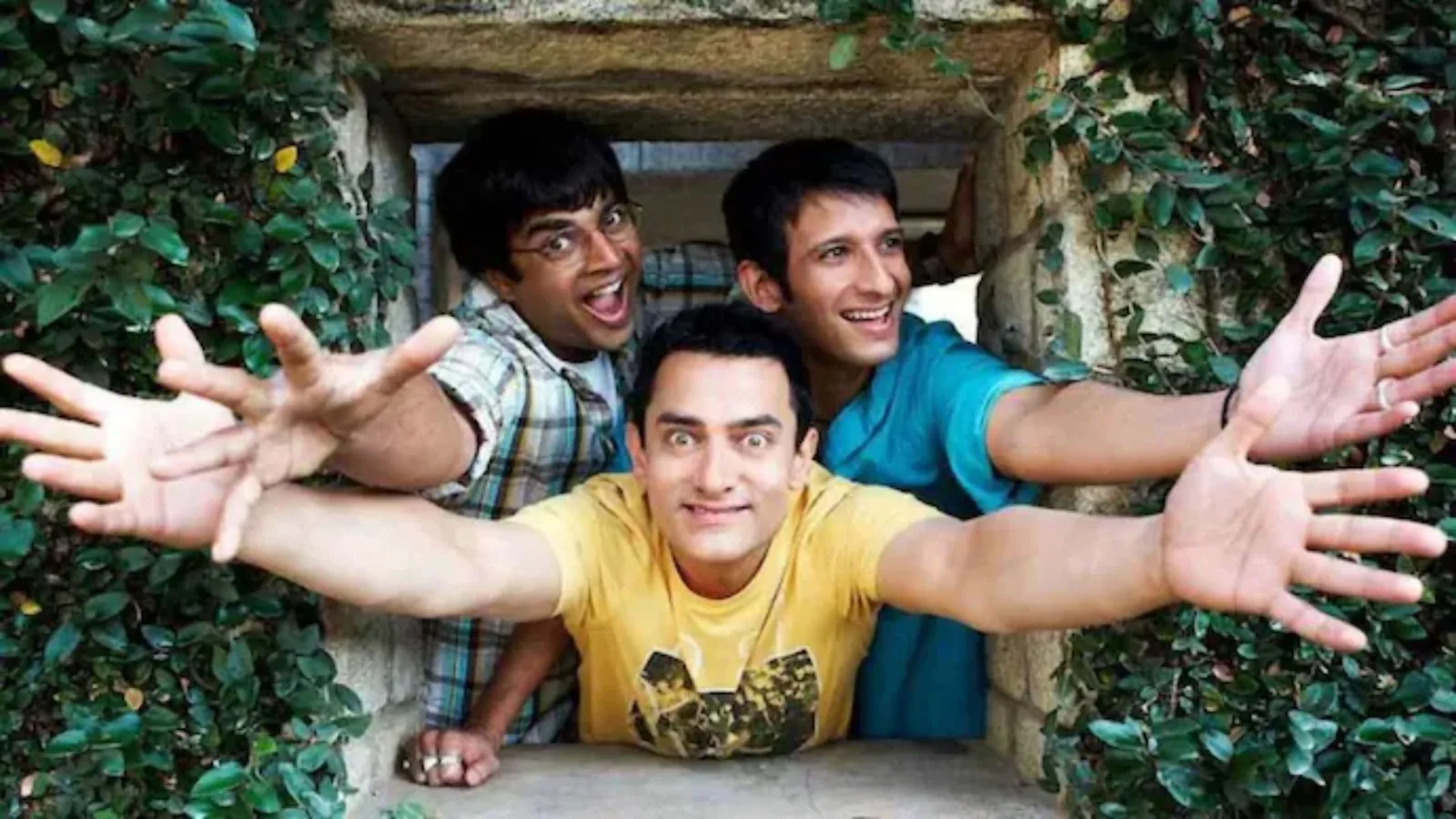 आमिर खान ने 3 इडियट्स के सीक्वल 3 इडियट्स 2 के निर्माण की आधिकारिक पुष्टि की।
