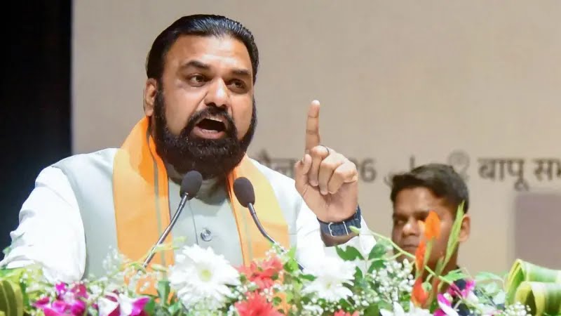 पटना लोकभवन में सम्राट चौधरी के शपथ ग्रहण की तैयारियों का दृश्य