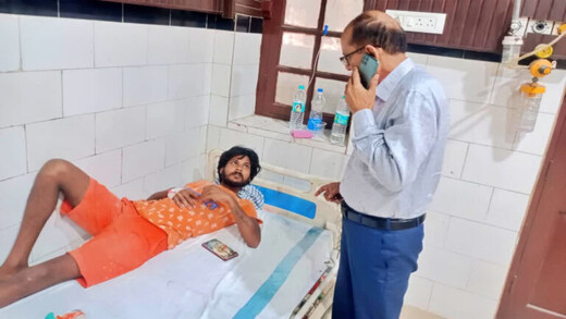 मोतिहारी में जहरीली शराब कांड के बाद अस्पताल में भर्ती पीड़ितों का दृश्य