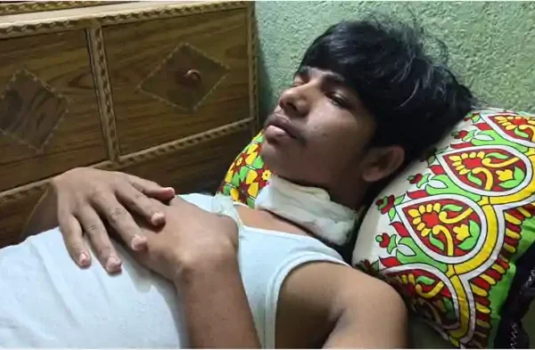 भागलपुर के नाथनगर थाना क्षेत्र में युवक पर हुए जानलेवा हमले के बाद जांच करती पुलिस।
