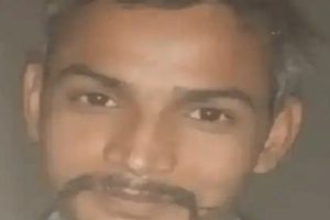 लातेहार हत्याकांड में PLFI उग्रवादी कृष्ण यादव की जमानत खारिज करता कोर्ट दृश्य