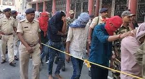 रांची कोर्ट में पेपर लीक केस में 28 आरोपियों की जमानत पर सुनवाई का दृश्य