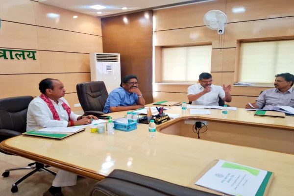 रांची एमएसीटी अदालत ने 2018 में सड़क दुर्घटना में जान गंवाने वाले दो छात्रों के परिवारों को मुआवजा देने का आदेश दिया।