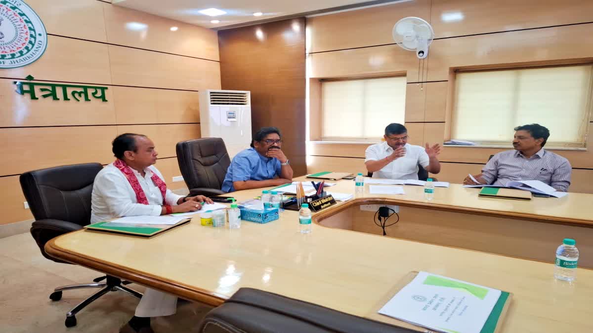 रांची एमएसीटी अदालत ने 2018 में सड़क दुर्घटना में जान गंवाने वाले दो छात्रों के परिवारों को मुआवजा देने का आदेश दिया।