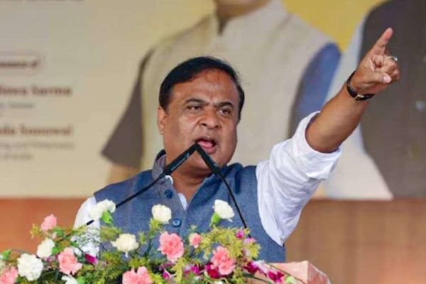 असम विधानसभा में मुख्यमंत्री हिमंता बिस्वा सरमा द्वारा यूनिफॉर्म सिविल कोड UCC बिल 2026 पारित होने की जानकारी दी गई।