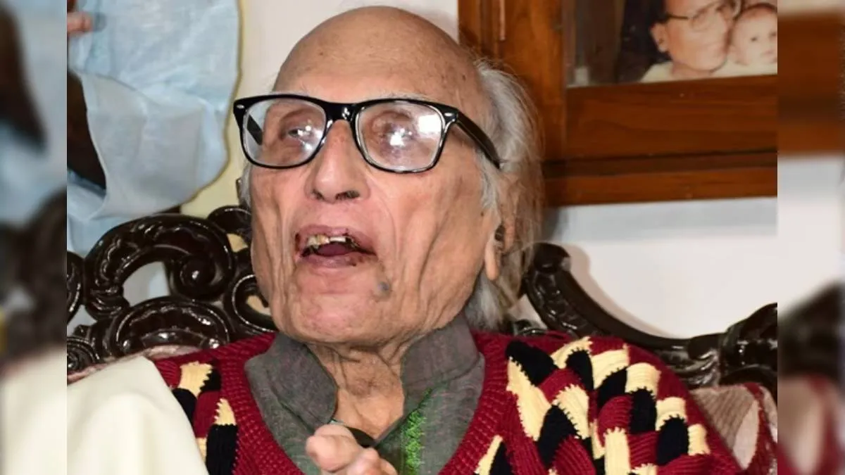 मशहूर उर्दू शायर डॉ. बशीर बद्र का भोपाल में 91 वर्ष की आयु में निधन हुआ।