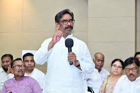 झारखंड सरकार ने अपराध पीड़ितों को आर्थिक मुआवजा देने के लिए धनबाद और गुमला समेत 13 जिलों को फंड जारी किया।