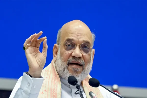 केंद्रीय गृह मंत्री अमित शाह ने देश में अवैध घुसपैठ और डेमोग्राफिक चेंज की जांच के लिए हाईलेवल कमेटी का गठन किया