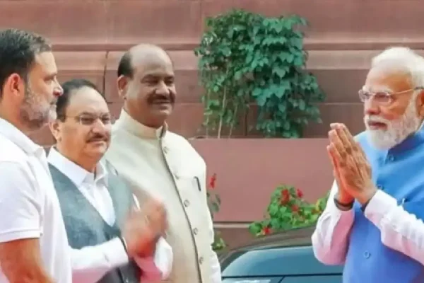नई दिल्ली में कांग्रेस सांसद राहुल गांधी के 56वें जन्मदिन पर पीएम मोदी और मल्लिकार्जुन खड़गे ने बधाई संदेश दिया।