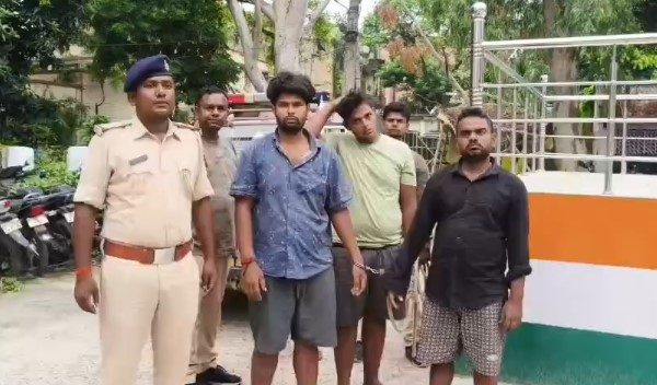 सहरसा बाइक लूटकांड का खुलासा, लूटी गई बाइक समेत 5 अपराधी गिरफ्तार