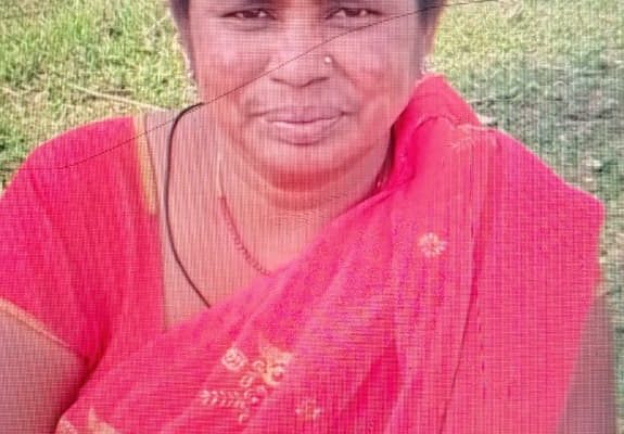 बोकारो के पेटरवार में सड़क हादसा, बाइक टक्कर में महिला की मौत, युवक घायल