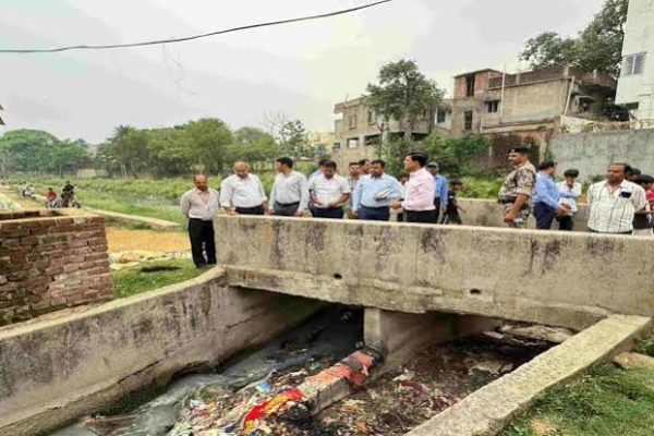 रांची में भूसुर और डिबडीह नदी से अतिक्रमण हटाने और सफाई के लिए नगर निगम का अभियान