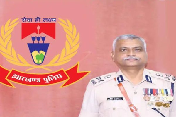 झारखंड कैडर के वरिष्ठ आईपीएस अधिकारी संजय ए लाठकर केंद्र सरकार में डीजी पद के लिए स्वीकृत
