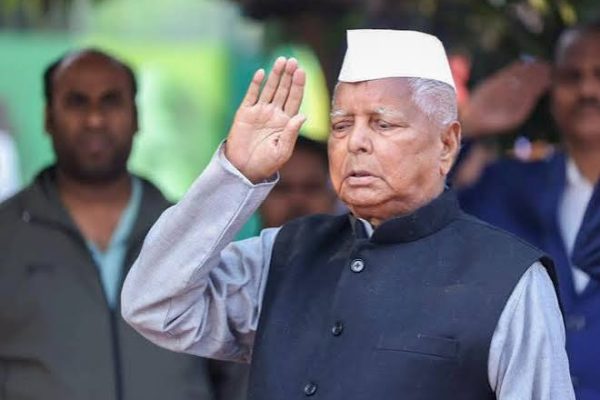 बिहार के वरिष्ठ राजनेता लालू प्रसाद यादव के छात्र जीवन से लेकर संसद तक के राजनीतिक सफर की एक झलक।