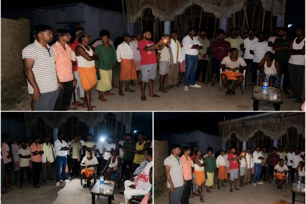 तेनुघाट ओपी और गोमिया थाना के निरीक्षण के दौरान समीक्षा करते पुलिस अधिकारी