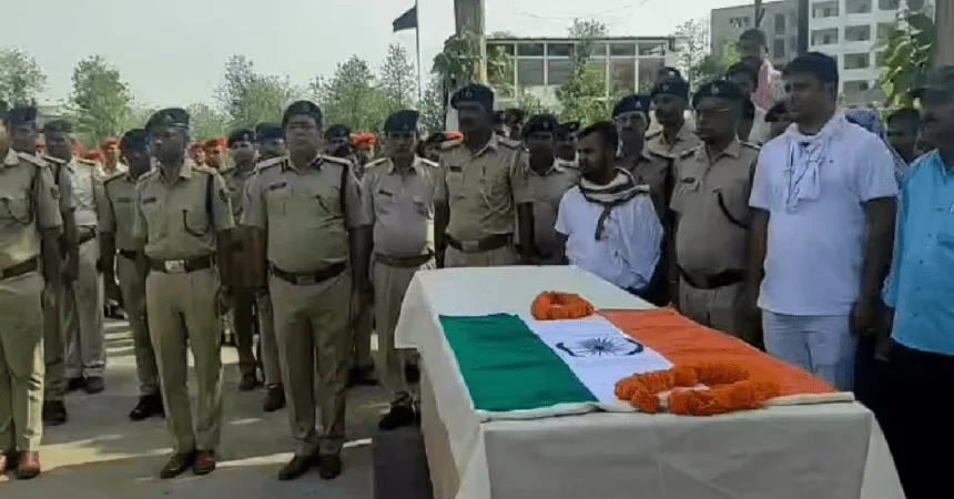 रोहतास के डेहरी पुलिस ट्रेनिंग सेंटर में 16 किलोमीटर दौड़ के दौरान प्रशिक्षु सिपाही की मौत हुई।