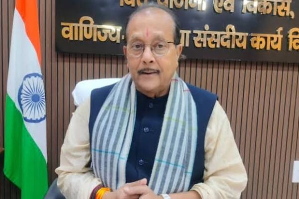 रांची में वित्त मंत्री राधाकृष्ण किशोर ने डीजीपी से विवाद के बाद छोड़ी 16 कमांडो की सुरक्षा