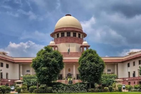 उरांव समाज की पारंपरिक जमीन और उत्तराधिकार व्यवस्था पर महत्वपूर्ण फैसला सुनाता भारत का उच्चतम न्यायालय।