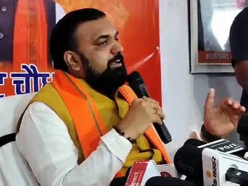 बांकीपुर उपचुनाव में भाजपा प्रत्याशी अभिषेक सिन्हा के नामांकन कार्यक्रम को संबोधित करते मुख्यमंत्री सम्राट चौधरी