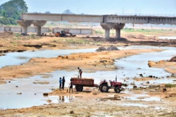 बिलासपुर के गारे पेलमा कोयला खदान क्षेत्र का दृश्य जहां सुप्रीम कोर्ट ने नई जनसुनवाई का आदेश दिया है।