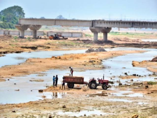 बिलासपुर के गारे पेलमा कोयला खदान क्षेत्र का दृश्य जहां सुप्रीम कोर्ट ने नई जनसुनवाई का आदेश दिया है।