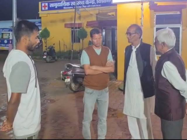 कोंडागांव के विश्रामपुरी में सरकारी लैब टेक्नीशियन द्वारा इंजेक्शन लगाने से महिला की मौत पर हंगामा।