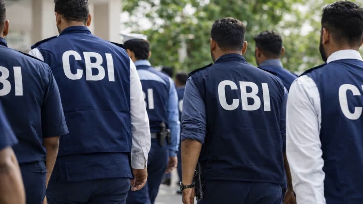 चंडीगढ़ क्रीस्ट धोखाधड़ी मामले में सीबीआई द्वारा चार्जशीट किए गए आईएफओएस अधिकारी नवीन श्रीवास्तव