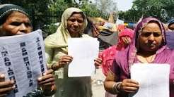 दिल्ली मतदाता सूची विशेष गहन पुनरीक्षण एसआईआर के तहत वोटर नाम जोड़ने की प्रक्रिया की समीक्षा करते मुख्य निर्वाचन अधिकारी अशोक कुमार।