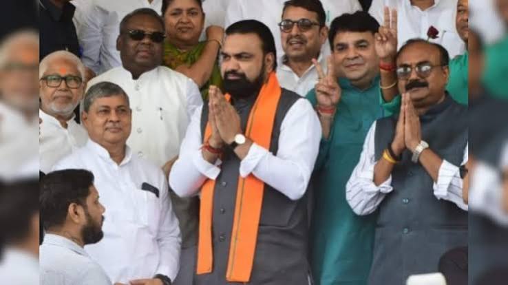 बिहार कैबिनेट बैठक के दौरान मुख्यमंत्री सम्राट चौधरी और जल संसाधन नीति पर चर्चा