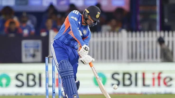 Indore में Holker Stadium के दौरान IND vs WI 3rd T20I मैच का दृश्य।