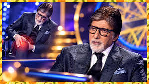 केबीसी 18 के सेट पर शूटिंग के दौरान घुटने में चोट लगने के बारे में जानकारी देते अमिताभ बच्चन।